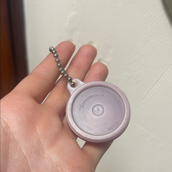 Mini Tupperware Red Keychain - Picture 3 of 7